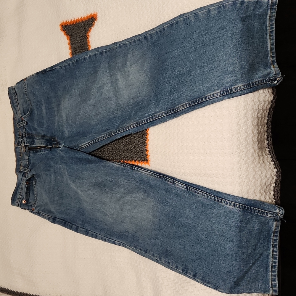 Levi strauass&Co 550 33x30